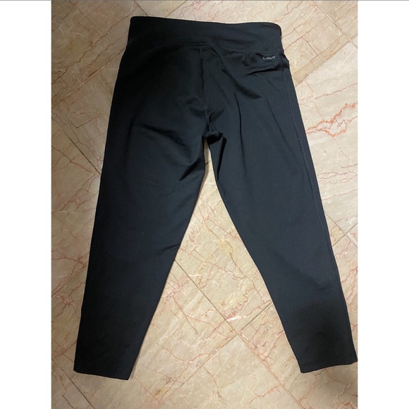 Adidas 3/4 length size M - Picture 7 of 7